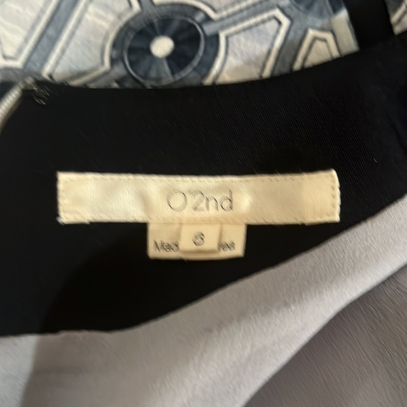 O’2nd SLEEVELESS DRESS - Picture 5 of 6